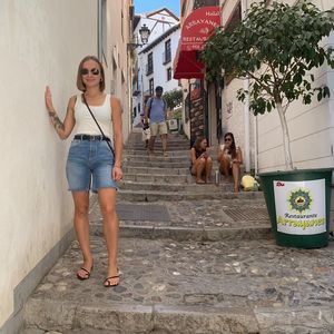 Meet your Posher, Zheniya